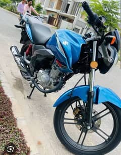 Suzuki GXR 125