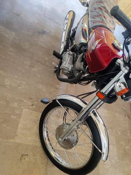 Honda CG 125 Self Start SE 2022 red 2