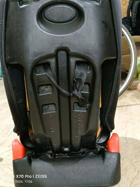 Harmony Convertible Car Seat
Newborn to 4 years approx 6