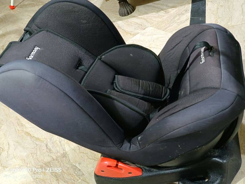 Harmony Convertible Car Seat
Newborn to 4 years approx 9