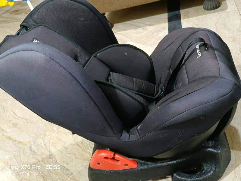 Harmony Convertible Car Seat
Newborn to 4 years approx 12