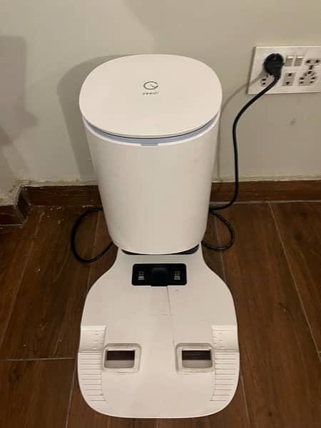 yeedi vac station mop vacuum robot 1