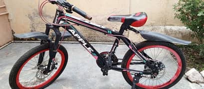 Apple bicycle 7-9 age