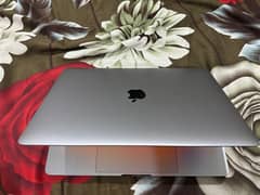 macbook pro 2017