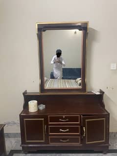 Dressing table for sale condition  good