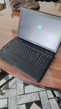 Toshiba Core i5 laptop