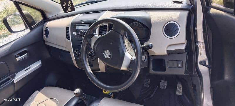 Suzuki Wagon R 2016 8