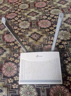 tp link router model TL-WR820N in good condition