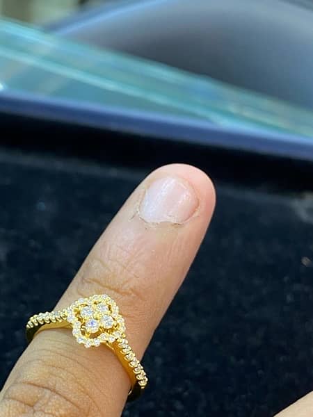 Diamond studded Gold ring 2