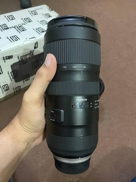 Tamron 70 200 2.8 G2 lens Nikon mount mint condition 3