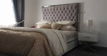 Queen Bedroom Set