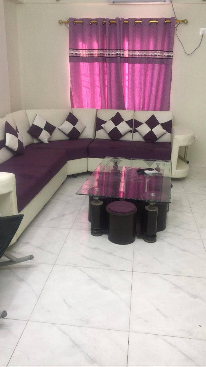 3 BED ROOM GUEST HOUSE PER DAY RENT 2 FLATS IN SOLDIER BAZAR 10