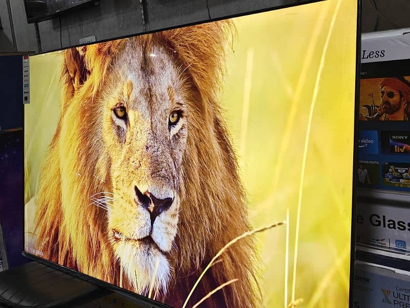 65. INCH SMART LED 4K UHD. SAMSUNG.  03228083060 0