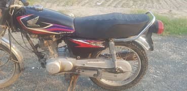 I m saleing my honda 125 100 person ok