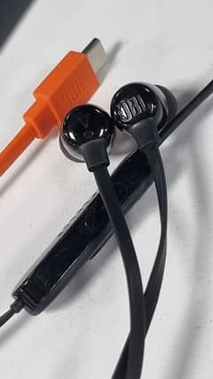 JBL Bluetooth earphones - Fixed price