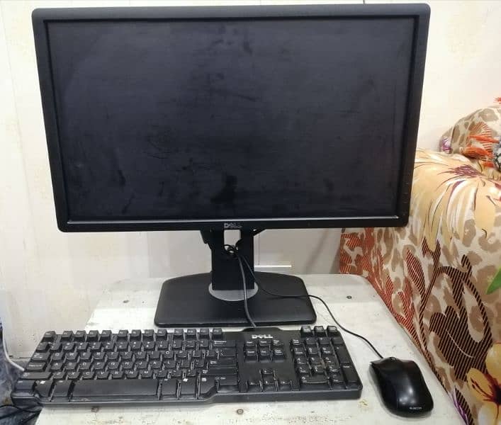 Dell 23 Inches LED Monitor 1