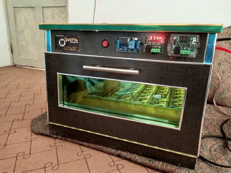 56 eggs automatic incubator 3