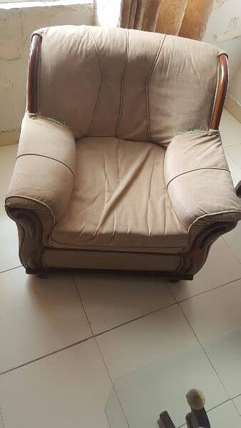 5 seater sofa set with table 2