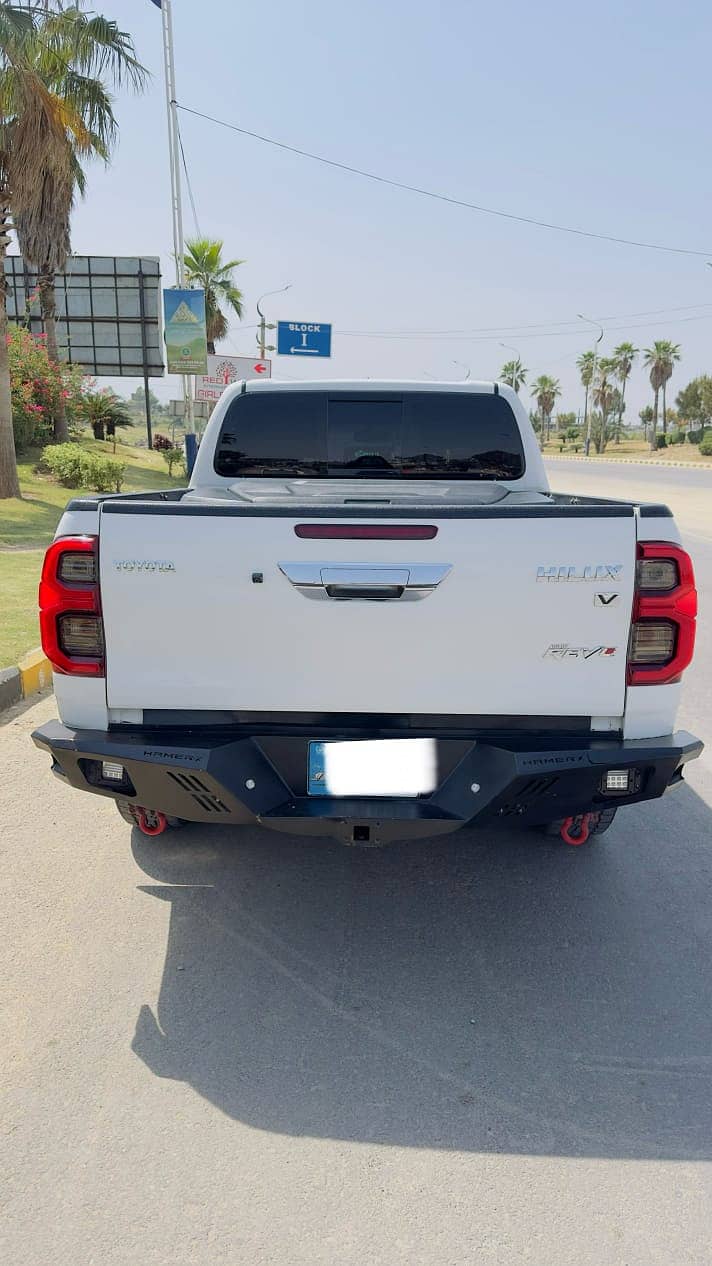 Toyota Hilux Revo V Automatic 2.8 2019 17