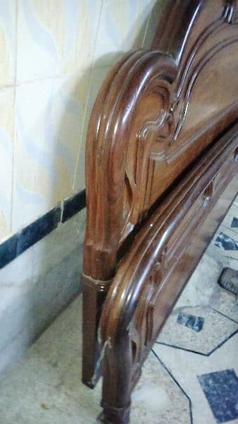 wooden wood polish bed 0