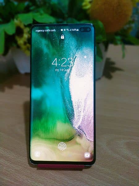 Samsung s10+ 10/10 condition 1