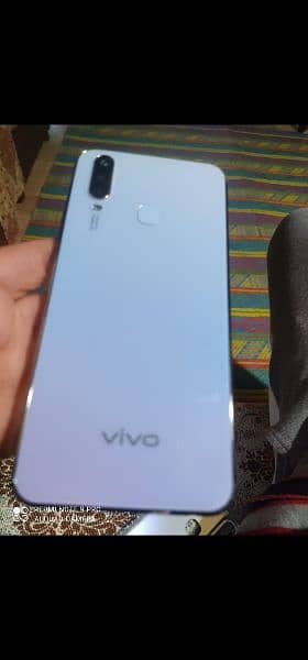 vivo y17.8/256gb pta approved 1