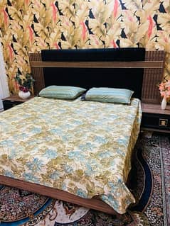 branded bed set by brand” Roshan’s”