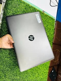 HP ZBOOK STUDIO G3 4GB DEDICATED GRAPHICS