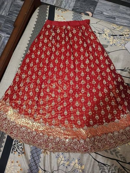 Bridal dress lengha with clutch 3