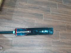 matador fibre bat black color barely used two months