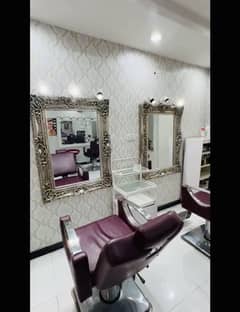 Running ladies saloon for sale / Business for Sale / With name
