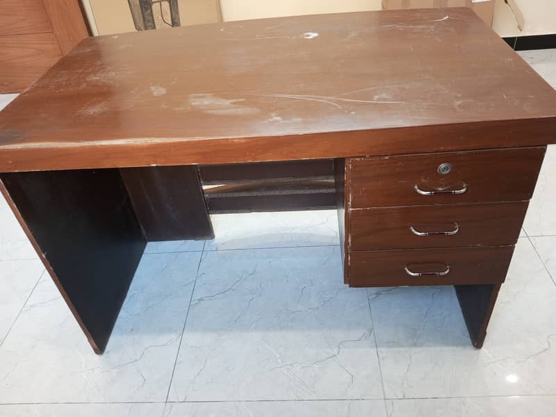 Office Table Computer Table Executive Office Table Size 4 ft x 2.5 ft 5