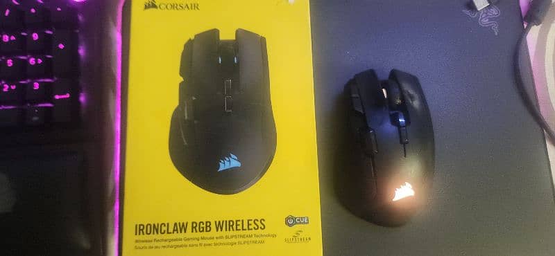 Corsair ironclaw wireless RGB gaming mouse 0