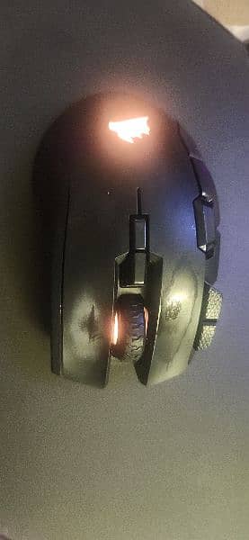 Corsair ironclaw wireless RGB gaming mouse 2