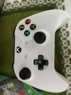 Xbox one simple Brand New