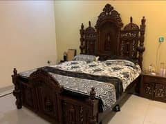 Grand solid wood bed set with side tables and dressing table