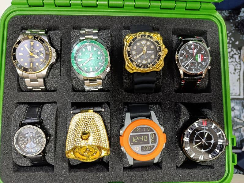 Invicta Designed Watch collection box with eight slots 1