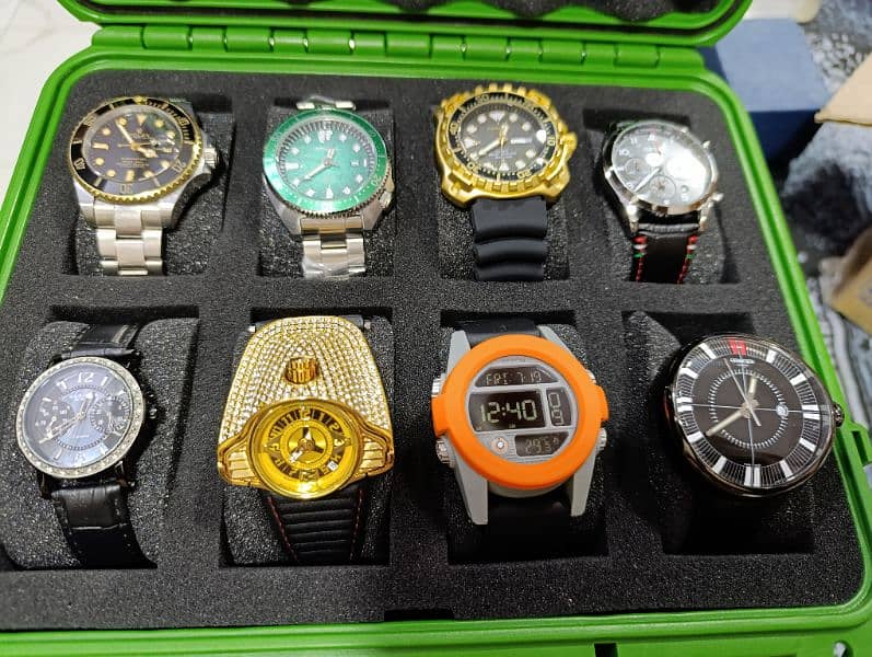 Invicta Designed Watch collection box with eight slots 2