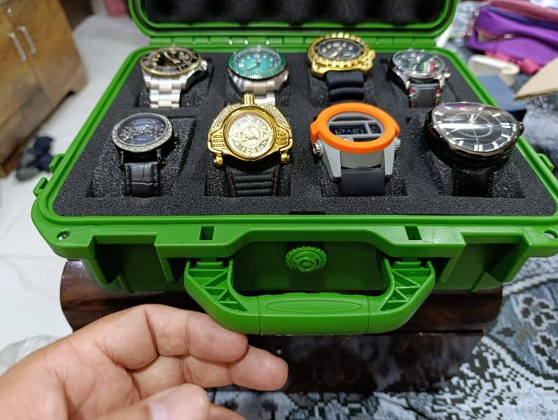 Invicta Designed Watch collection box with eight slots 5