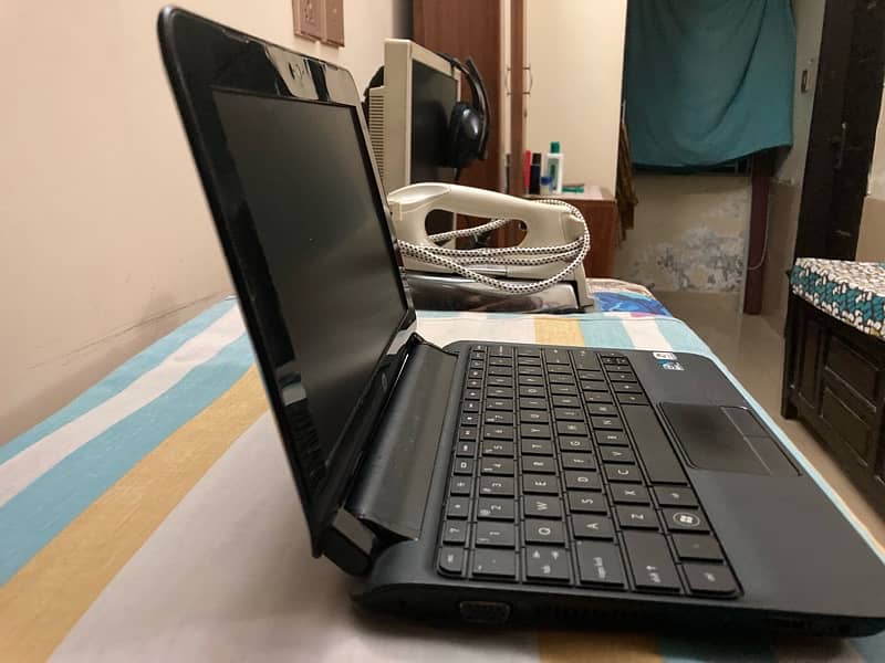 hp laptop mini 1