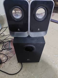 logi tech Speakers