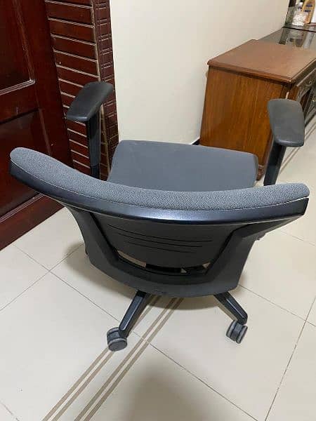 Office chair for sale 2