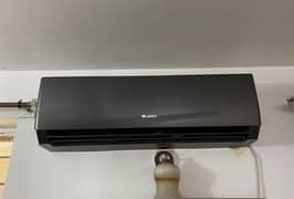 Gree R-410A 1.5 Ton Black Color 0