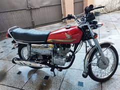 HONDA 125 SPECIAL EDITION