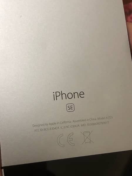 iPhone SE (5se) 32gb 9