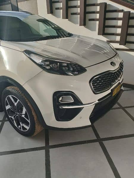 KIA Sportage 2021 Awd full option B2B orignal first owner 14