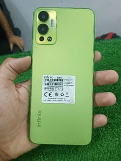 Infinix hot 12