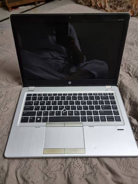 Hp EliteBook  core i7 3rd 0