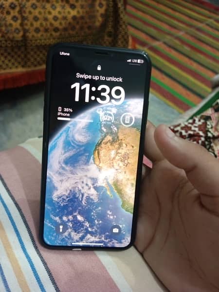 Iphone xs 256 Gb Factory Unlock  Sim Time Available 1