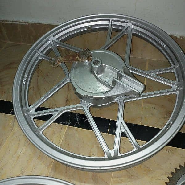 Suzuki 150 YBR 125 Alloyrim18"Heavy, Disc Break Front Jump 03453466011 2